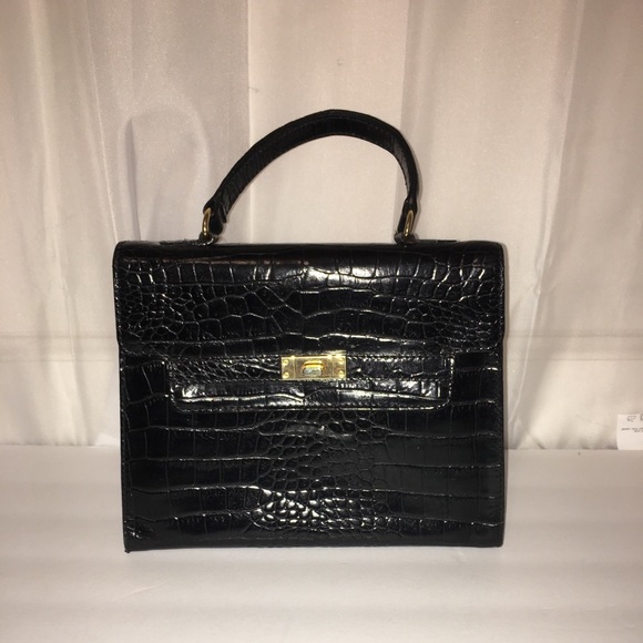 Host PickπValerie Stevens Leather Clutch - Picture 4 of 8